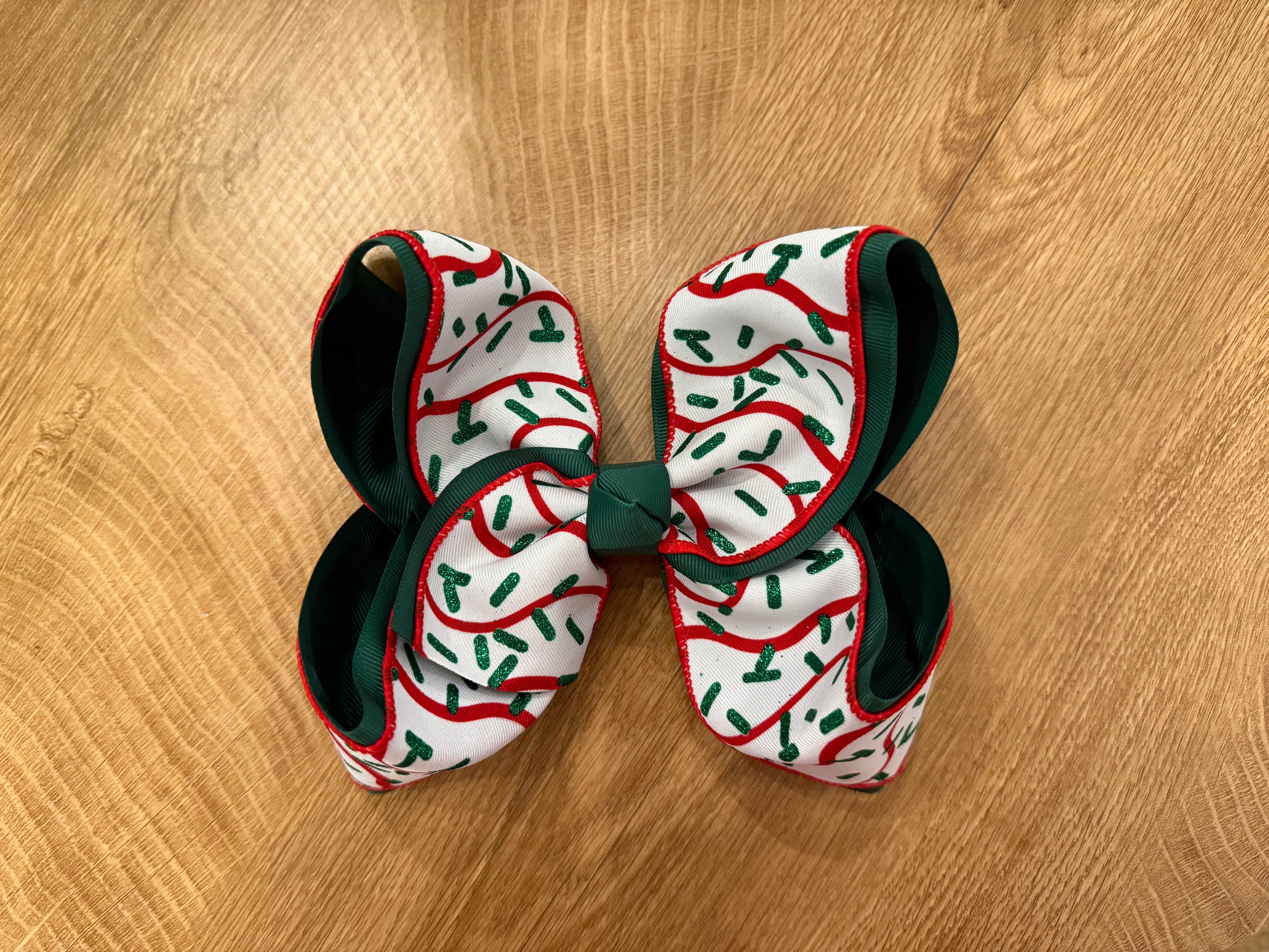 Christmas tree cake ( idk brand )