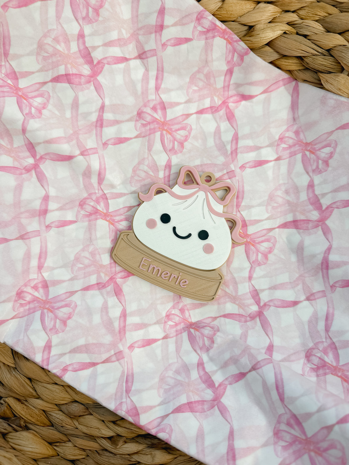 Customizable bow dumpling ornament ￼