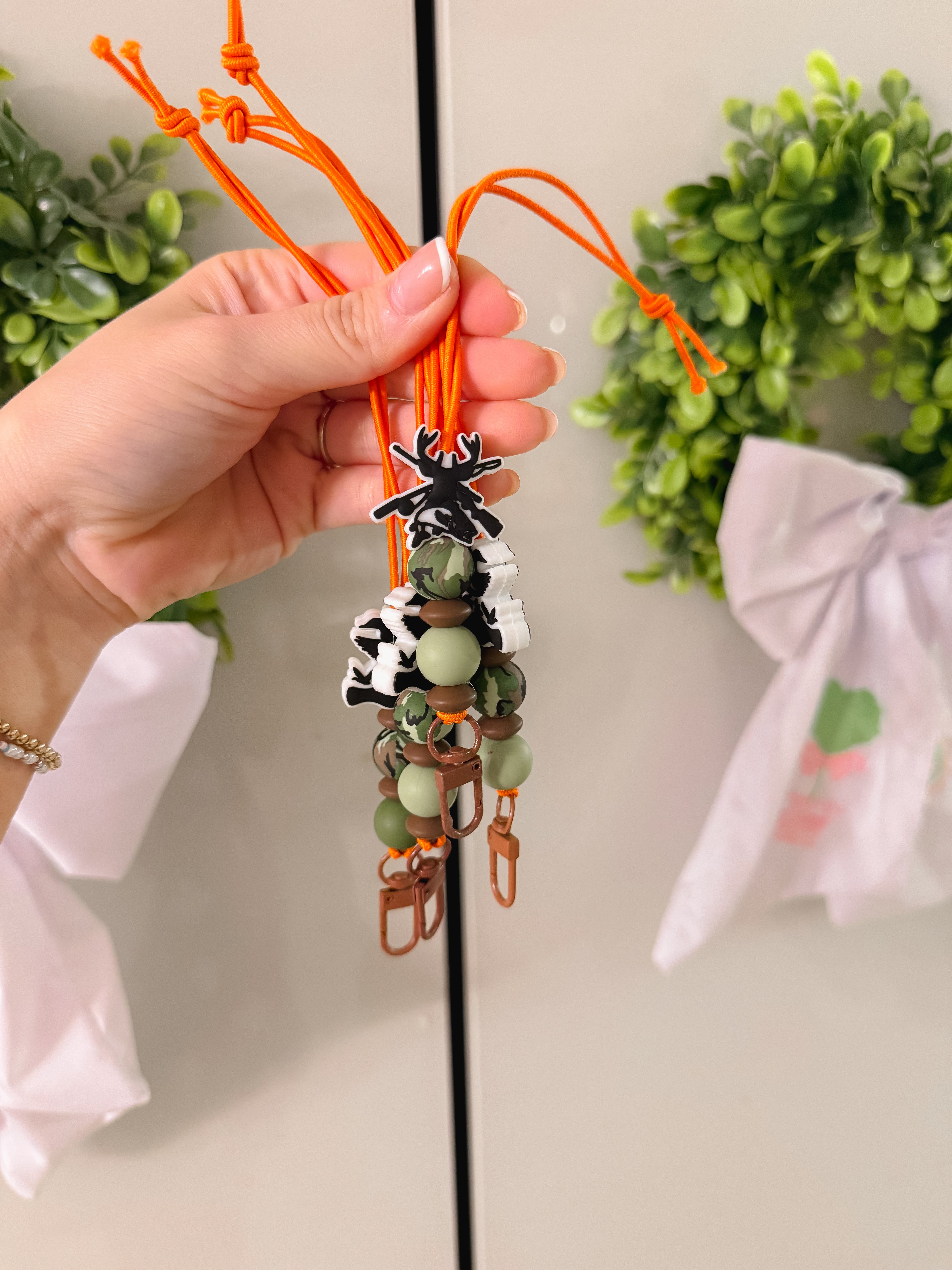 Men freshie hanger Random